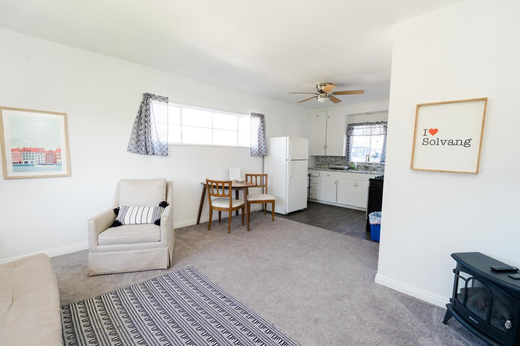 Solvang Bungalow A エクステリア 写真