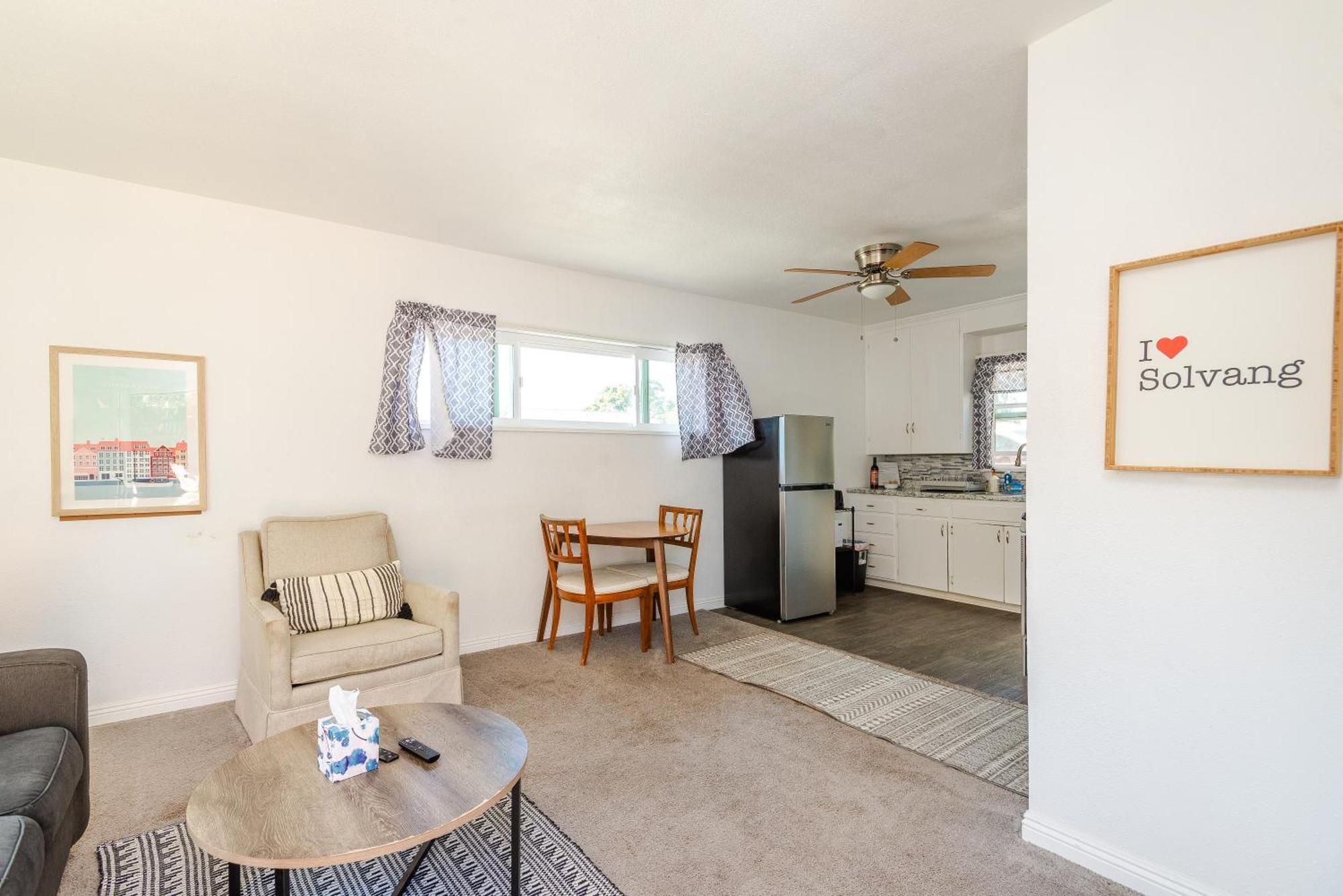 Solvang Bungalow A エクステリア 写真